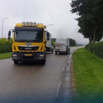 Berging voertuigen bij afgebrand gebouw De Hunze Dronten