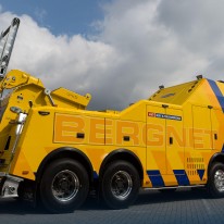 Aflevering Renault Trucks zwaar bergingsvoertuig