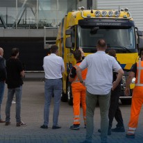 Aflevering Renault Trucks zwaar bergingsvoertuig