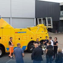 Aflevering Renault Trucks zwaar bergingsvoertuig
