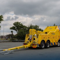 Renault Trucks C 520 8x4 zwaar bergingsvoertuig