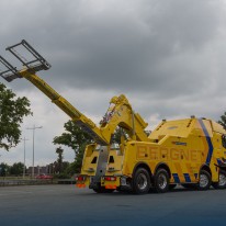 Renault Trucks C 520 8x4 zwaar bergingsvoertuig