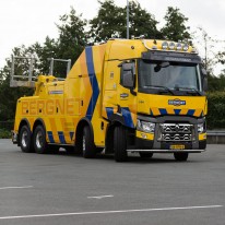 Renault Trucks C 520 8x4 zwaar bergingsvoertuig