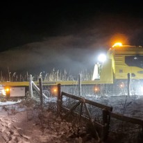 Bergingswagen in de sneeuw