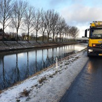 Auto te water door gladheid