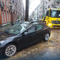 grote-drukte-meldkamer-bergnet-door-storm-eunice-35