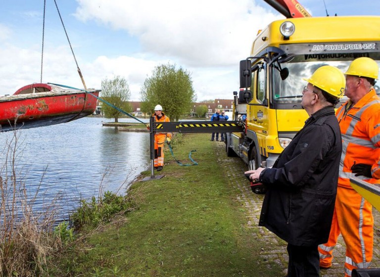 Bergnet verwijdert "spookboten" voor gemeente Lelystad Bergnet verwijdert "spookboten" voor gemeente Lelystad