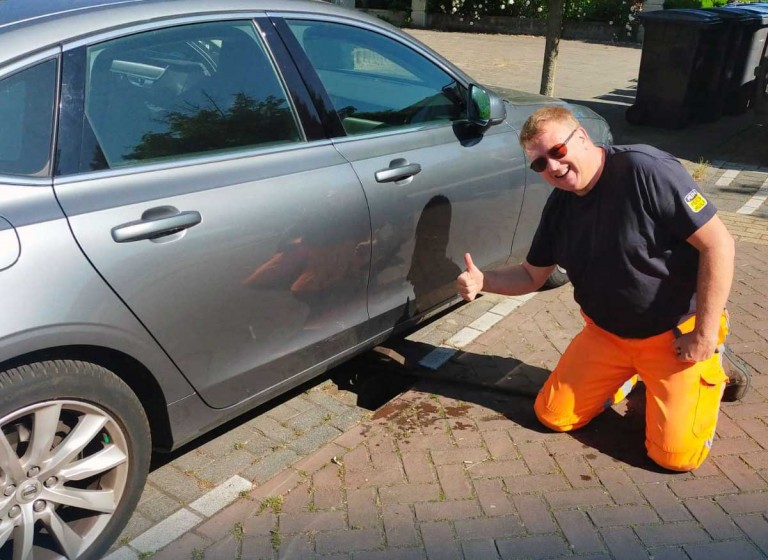Autosleutels in put laten vallen in Amstelveen Autosleutels in put laten vallen in Amstelveen